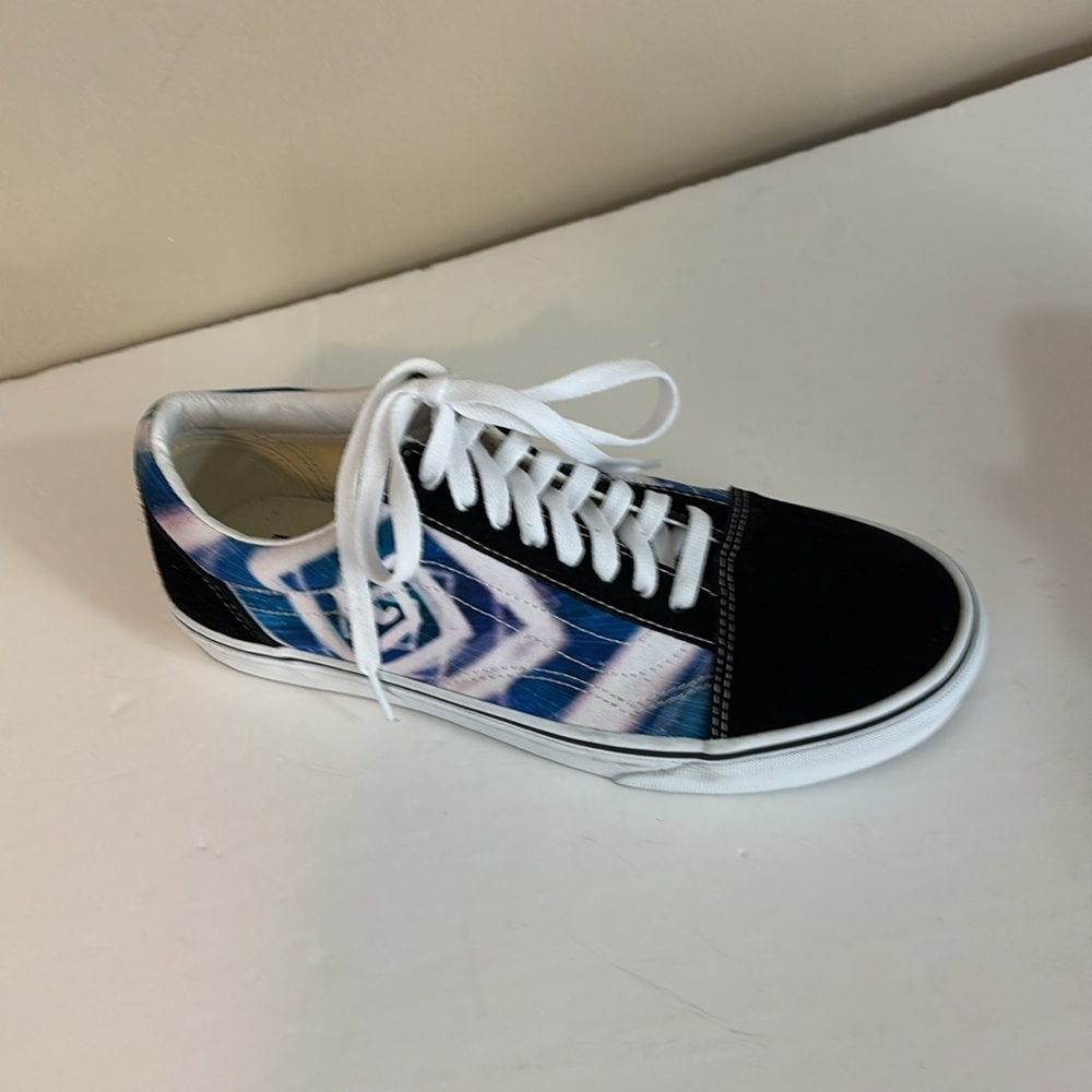 Karl Jacob’s x Vans Old Skool Dream SMP Skate Shoe
W 9.5 M 8 NWT